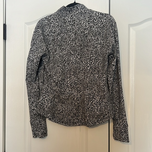 Lululemon zip up jacket - Picture 2 of 3